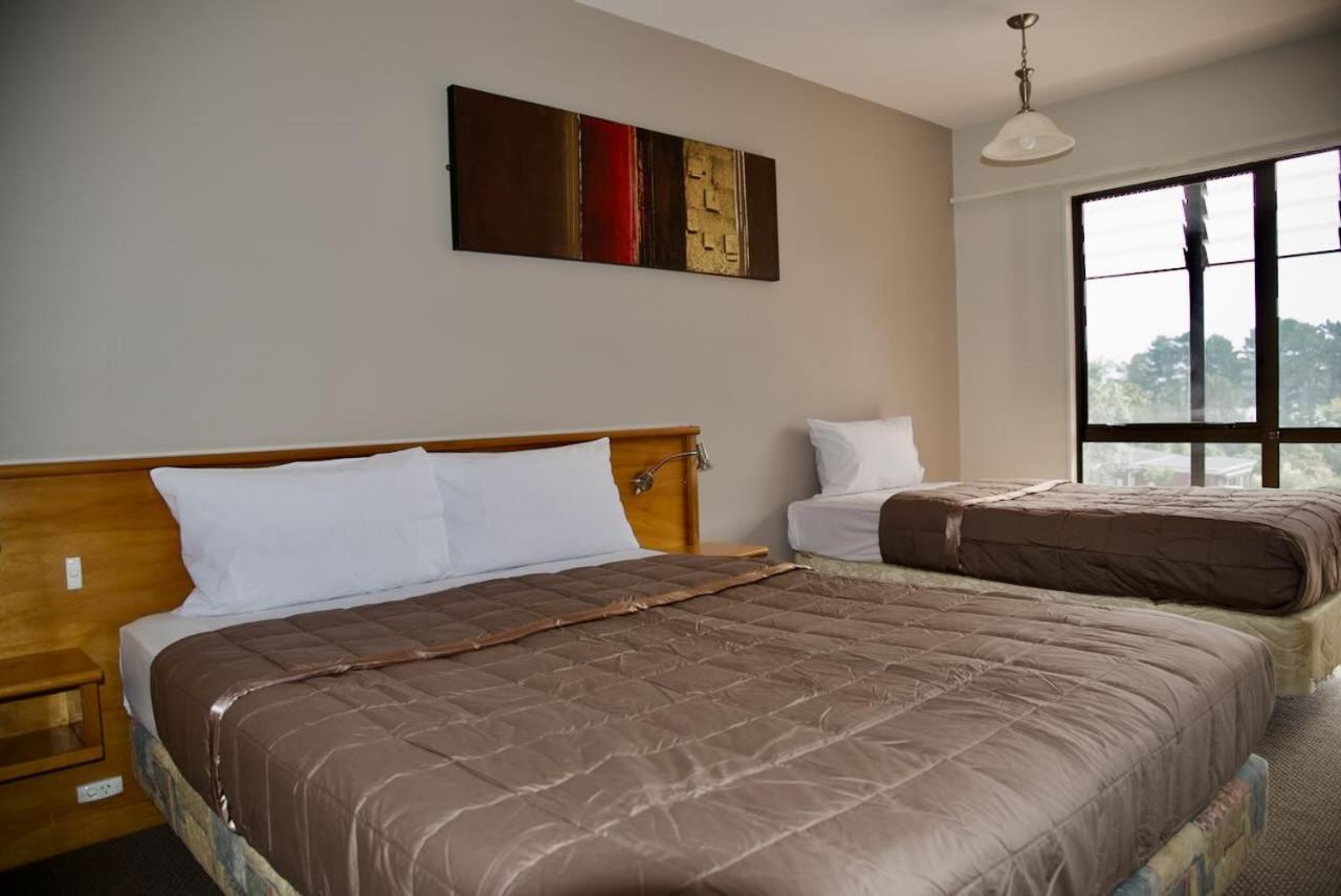 Aotea Lodge 포리루아 외부 사진