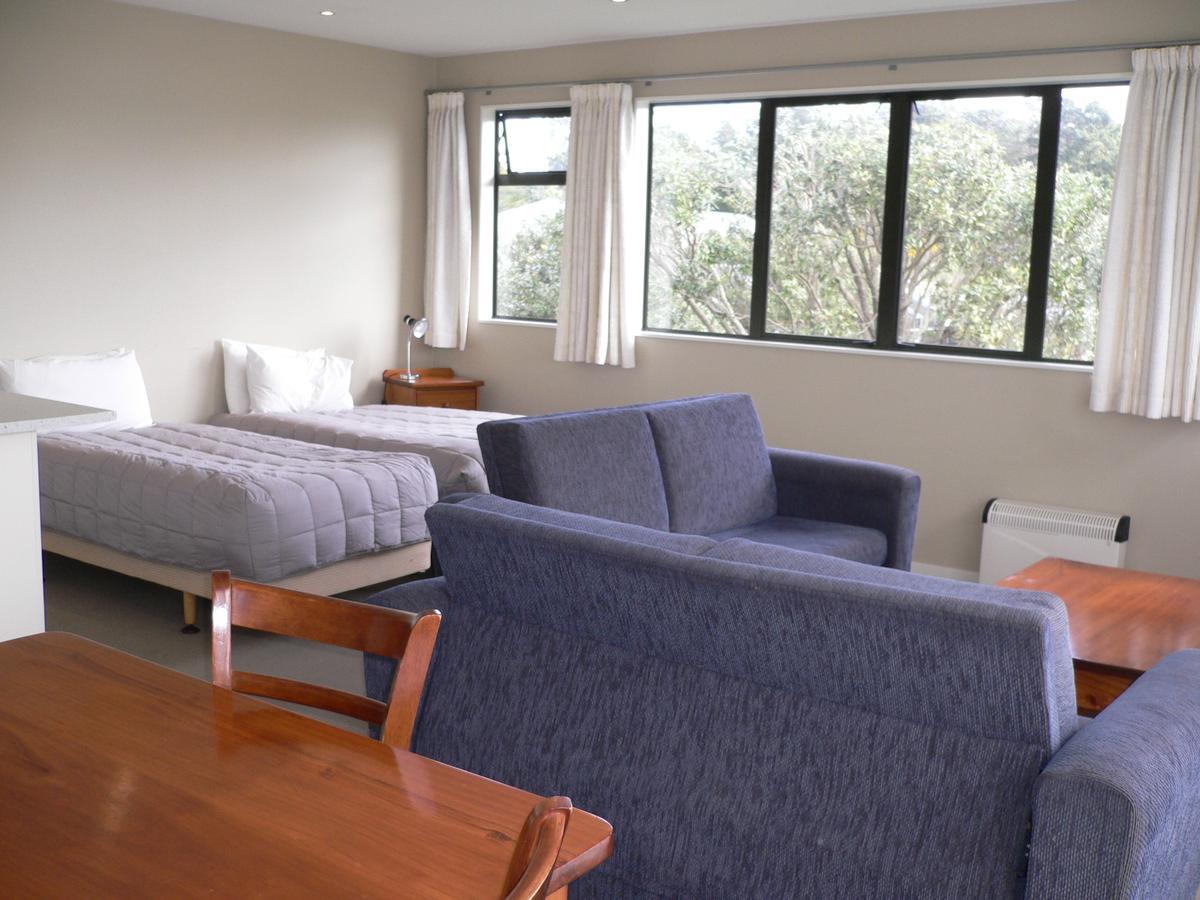 Aotea Lodge 포리루아 외부 사진
